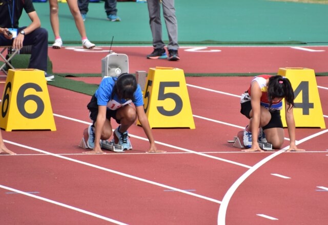 さぁ行こう 100m9秒台の世界へ 明日へのテーブル